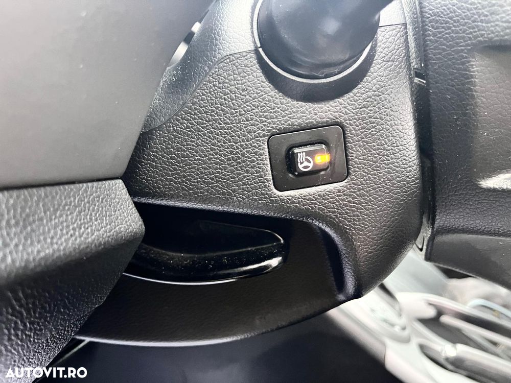 Kia Sportage 2.0 CRDI 184 4WD Automatik Spirit - 23