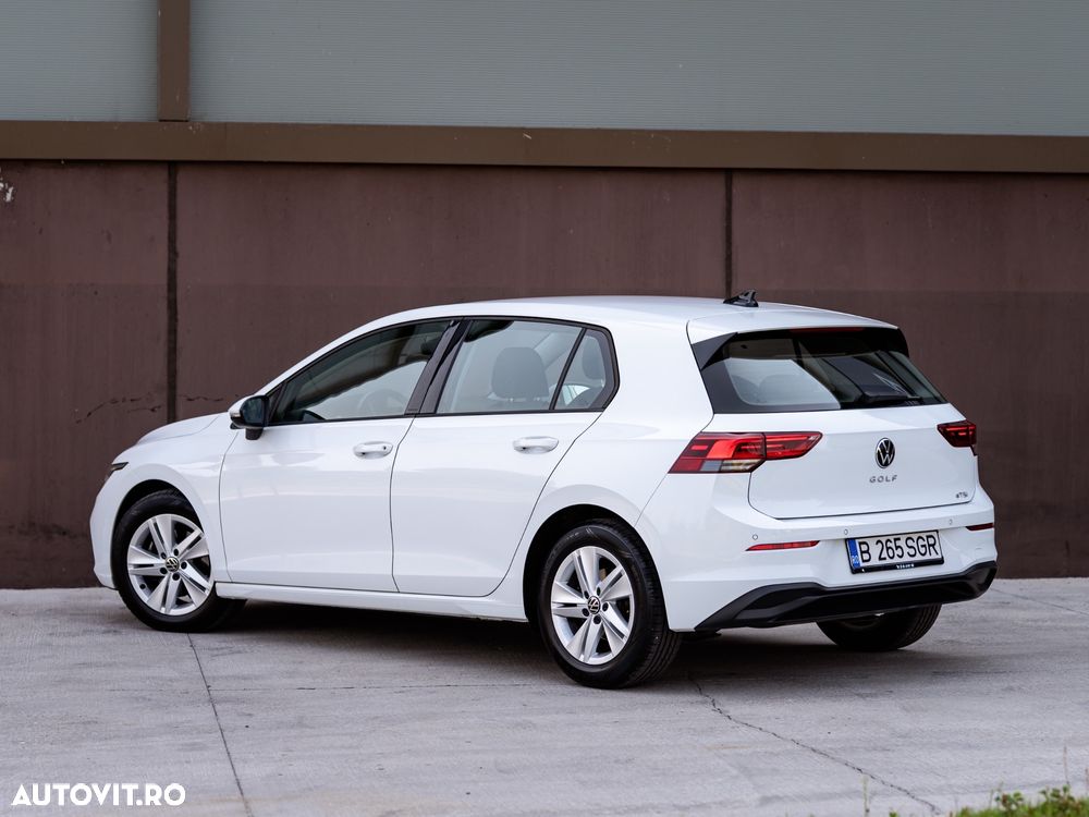 Volkswagen Golf 1.5 eTSI ACT DSG MHEV Life - 10