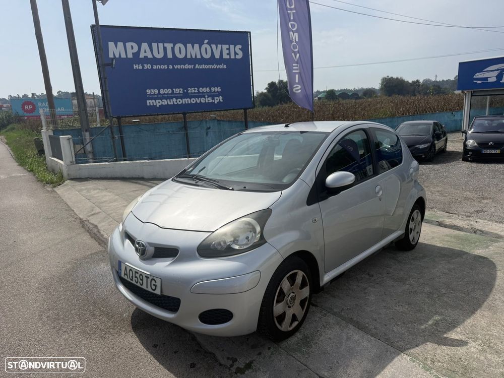 Toyota Aygo - 1