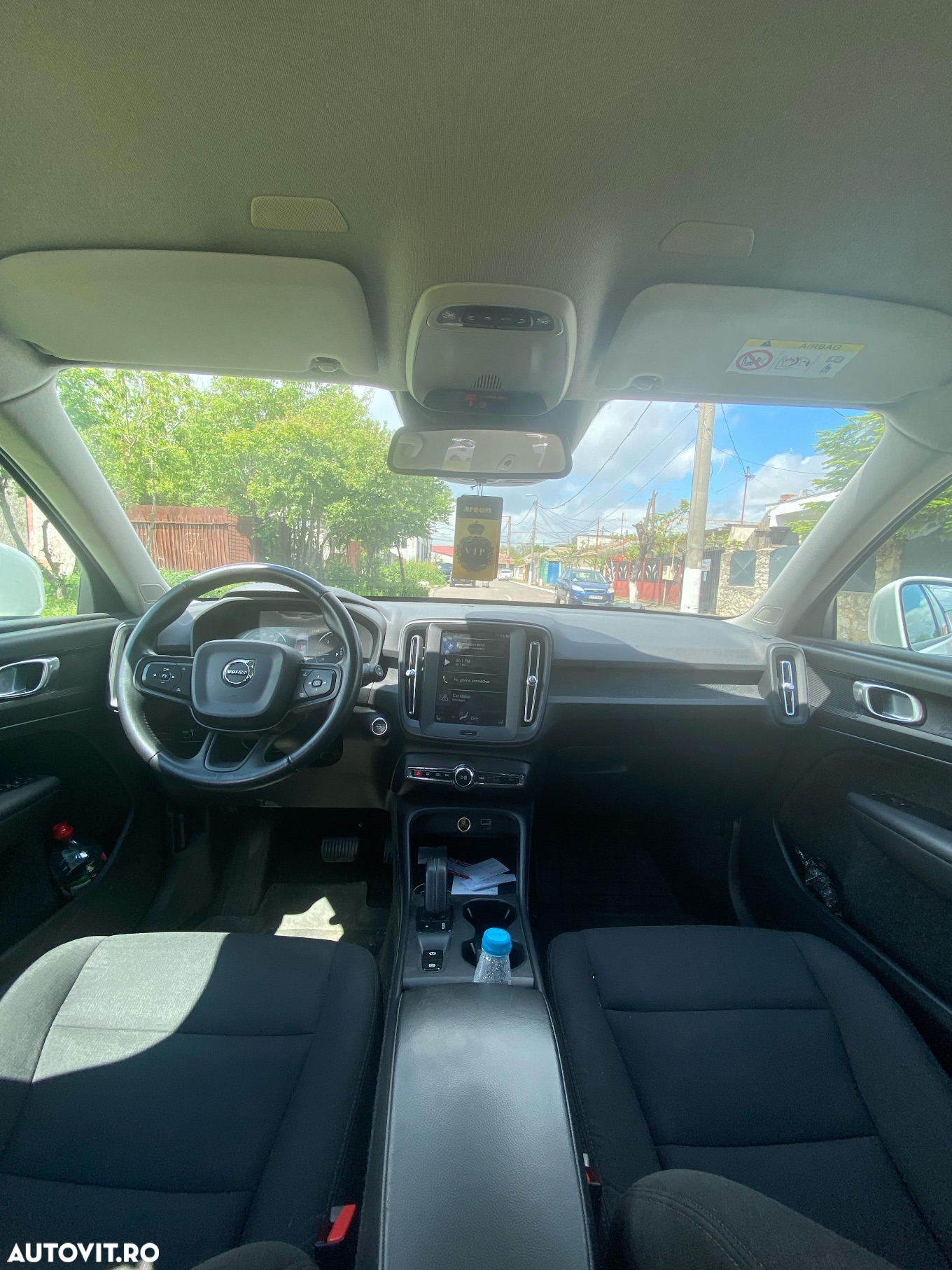 Volvo XC 40 D3 AWD Geartronic Momentum - 11