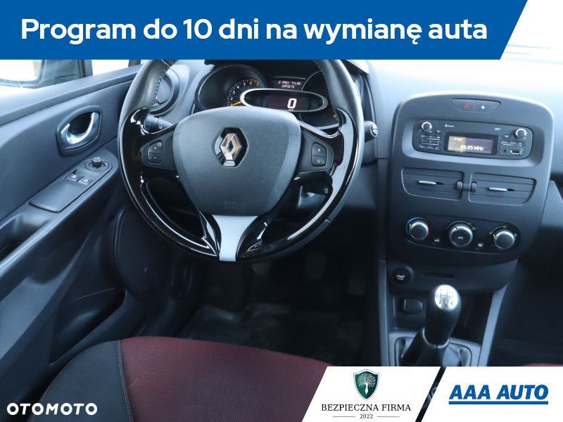 Renault Clio - 9