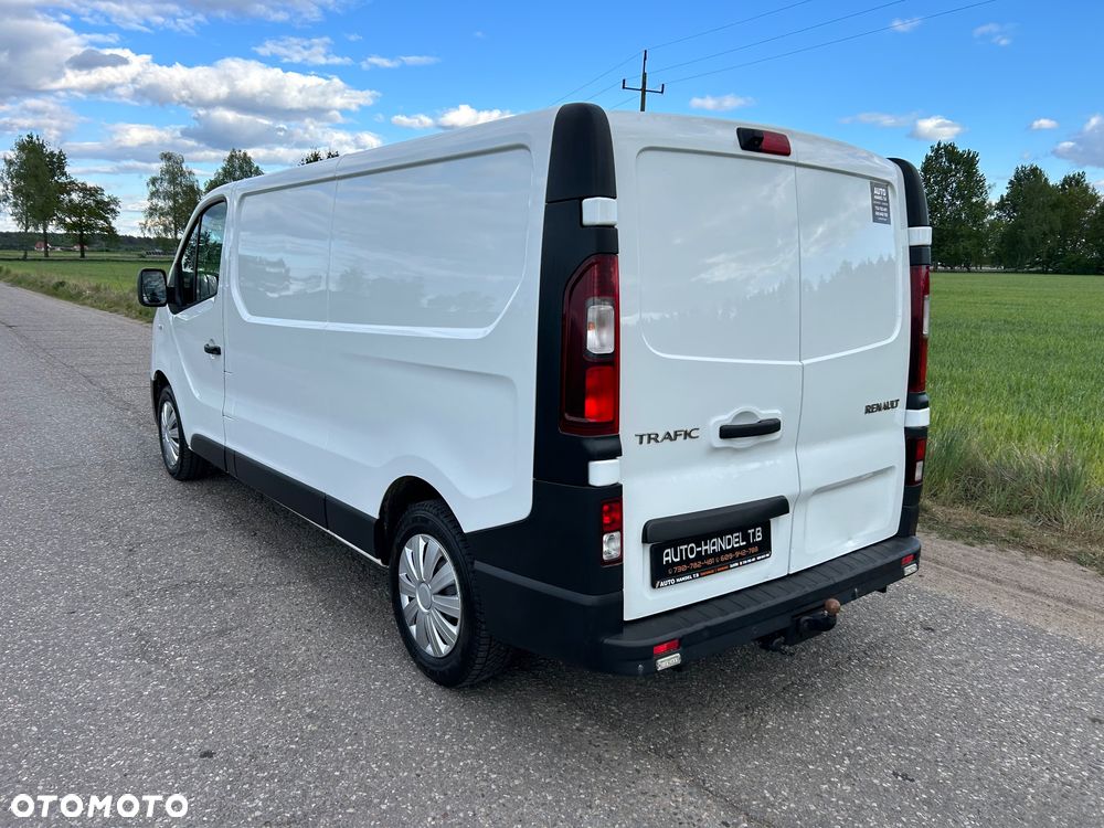 Renault Trafic - 8