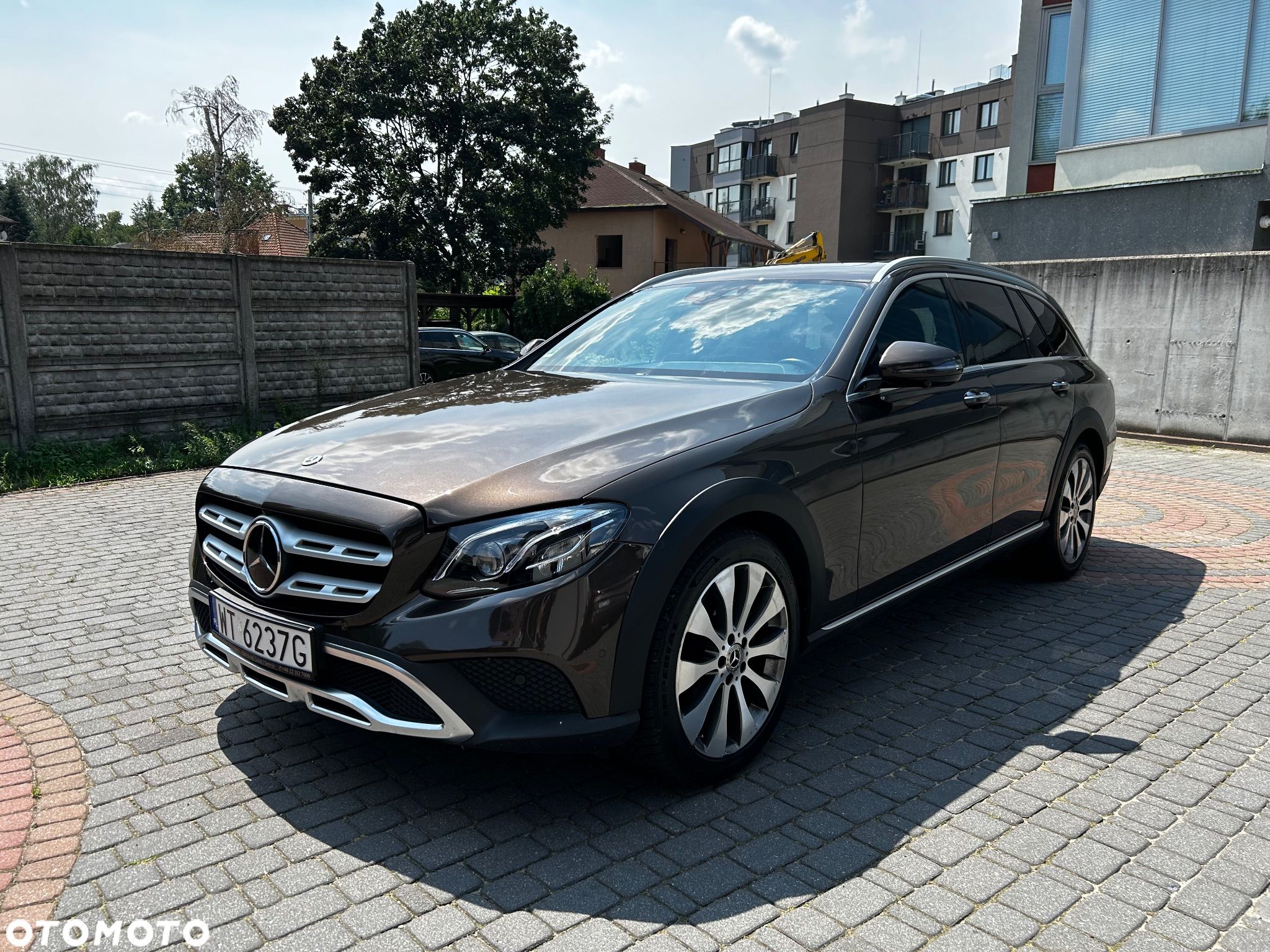 Mercedes-Benz Klasa E 220 d 4-Matic All-Terrain - 1