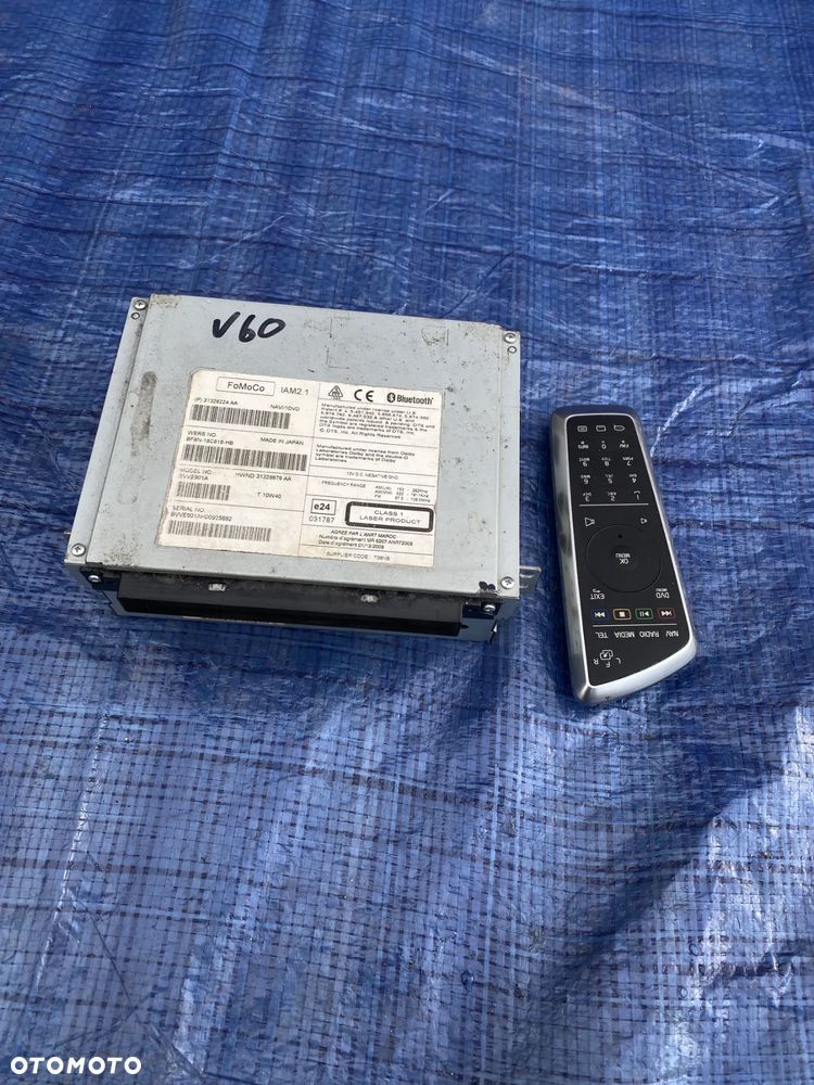 RADIO RADIOODTWARZACZ NAWIGACJA PILOT VOLVO S60 II V60 I  XC60  31326224AA - 1