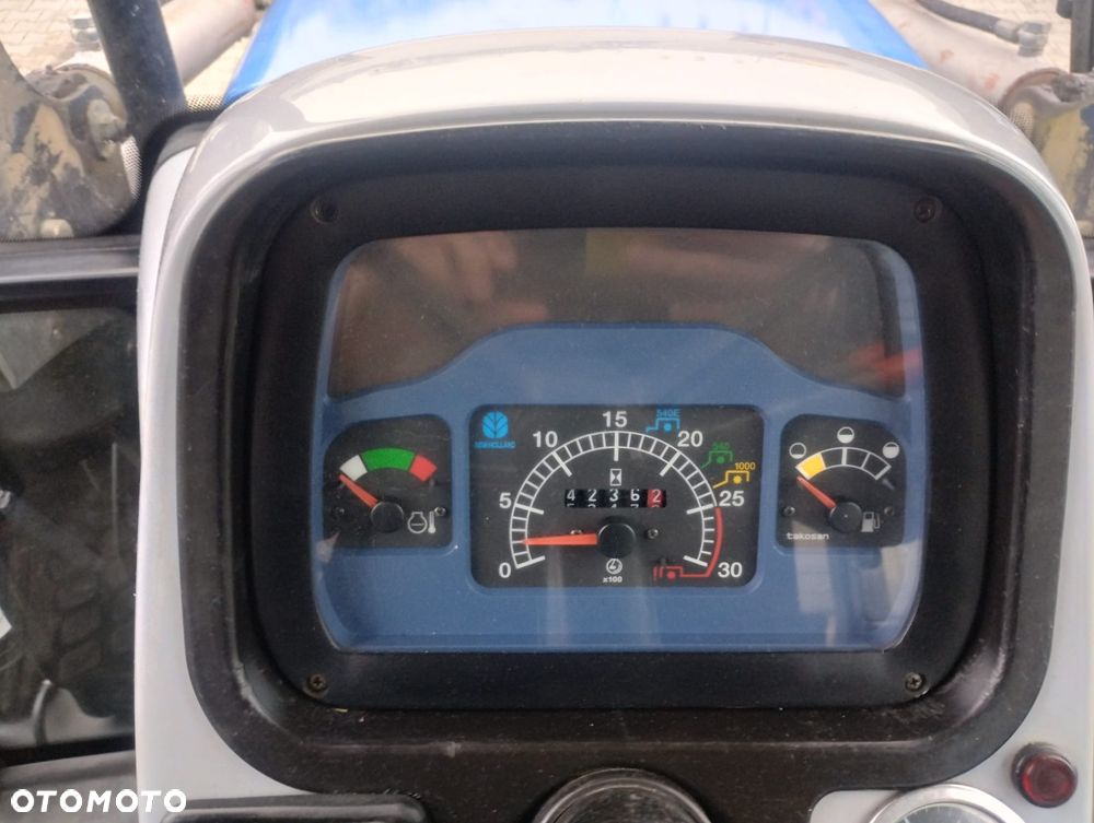 New Holland TD80D - 2