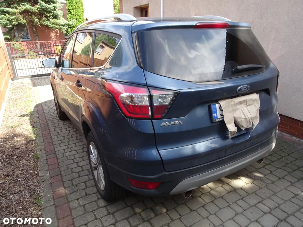 Ford Kuga - 6