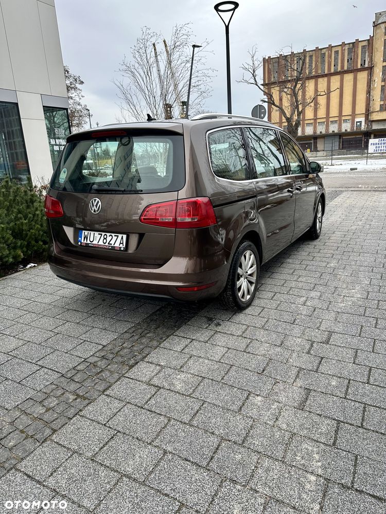 Volkswagen Sharan 2.0 TDI Comfortline DSG - 6