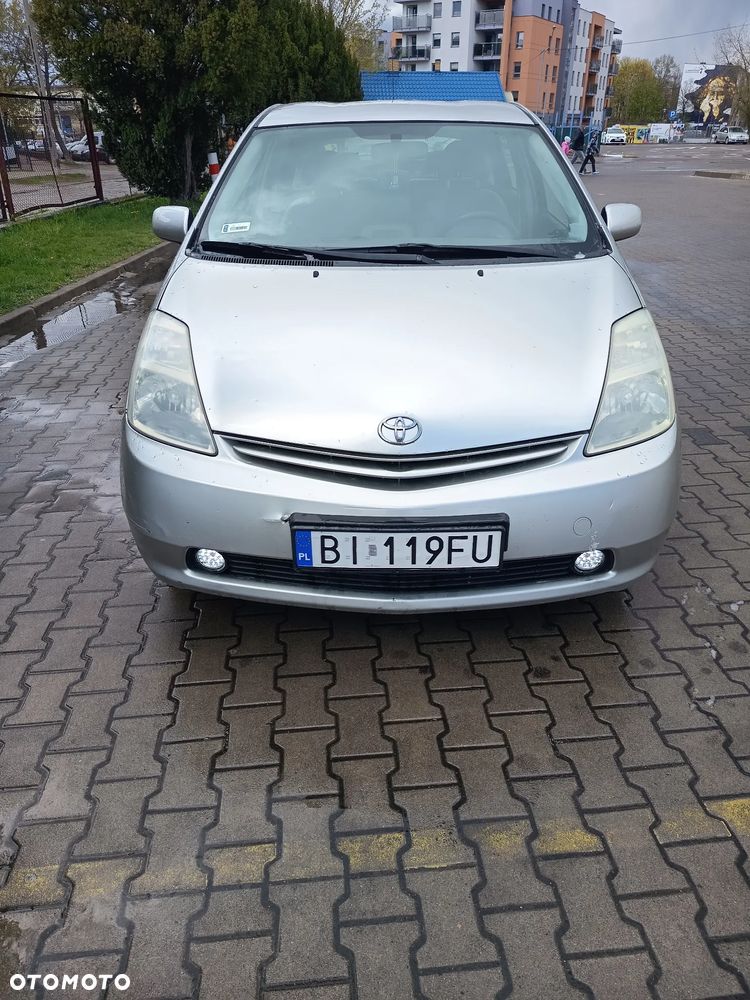 Toyota Prius 1.5 VVT-i Sol - 1