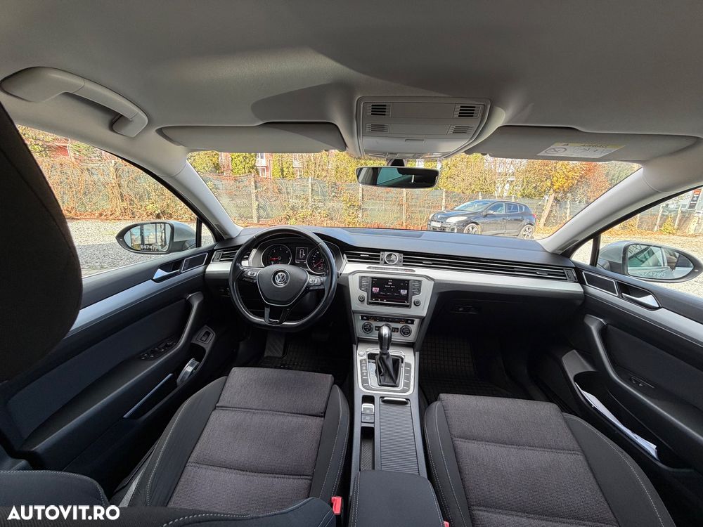 Volkswagen Passat 2.0 TDI DSG Comfortline - 3