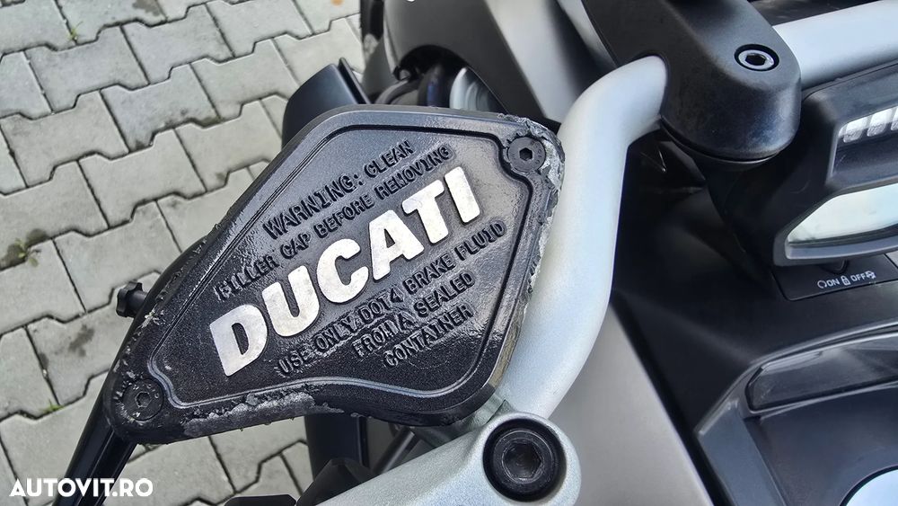 Ducati Diavel - 28