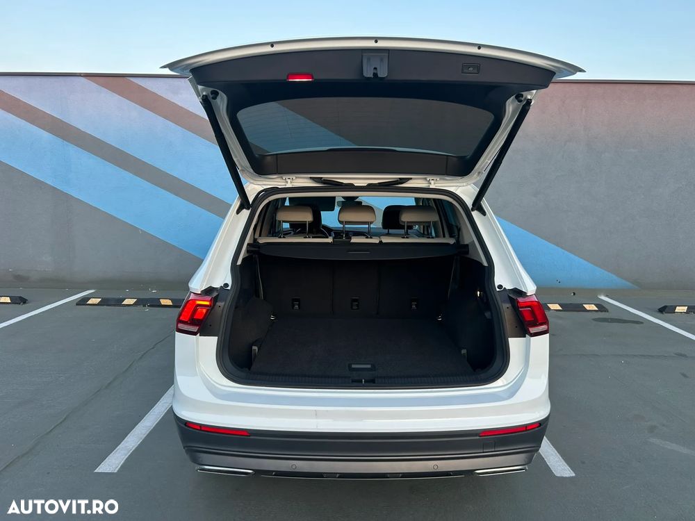 Volkswagen Tiguan 2.0 TDI DPF DSG 4Mot Comfortline - 37