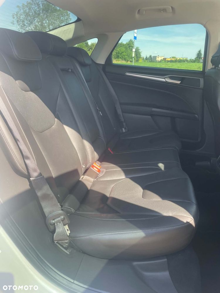 Ford Mondeo 2.0 Ti-VCT Titanium - 36