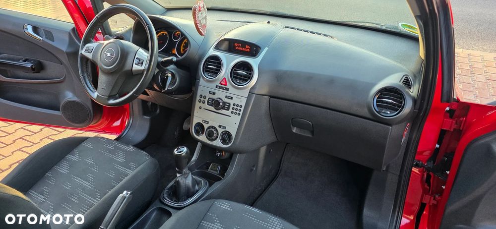 Opel Corsa - 13