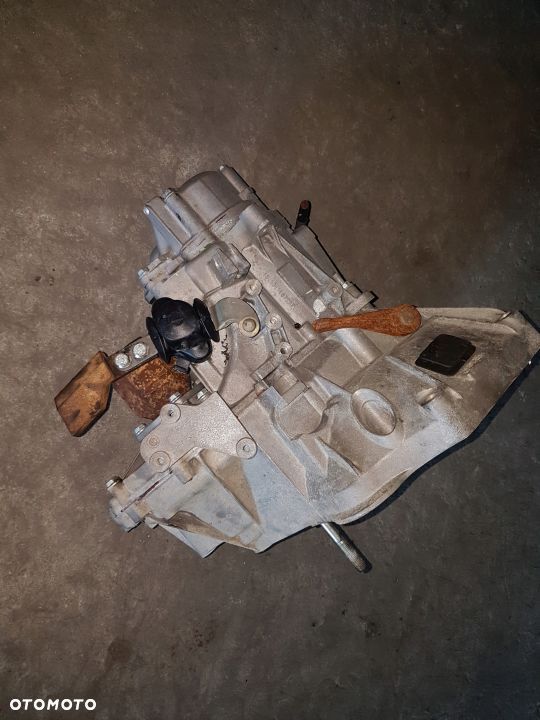 Skrzynia biegów Fiat Doblo 1.3 MultiJet EURO 5 - 1