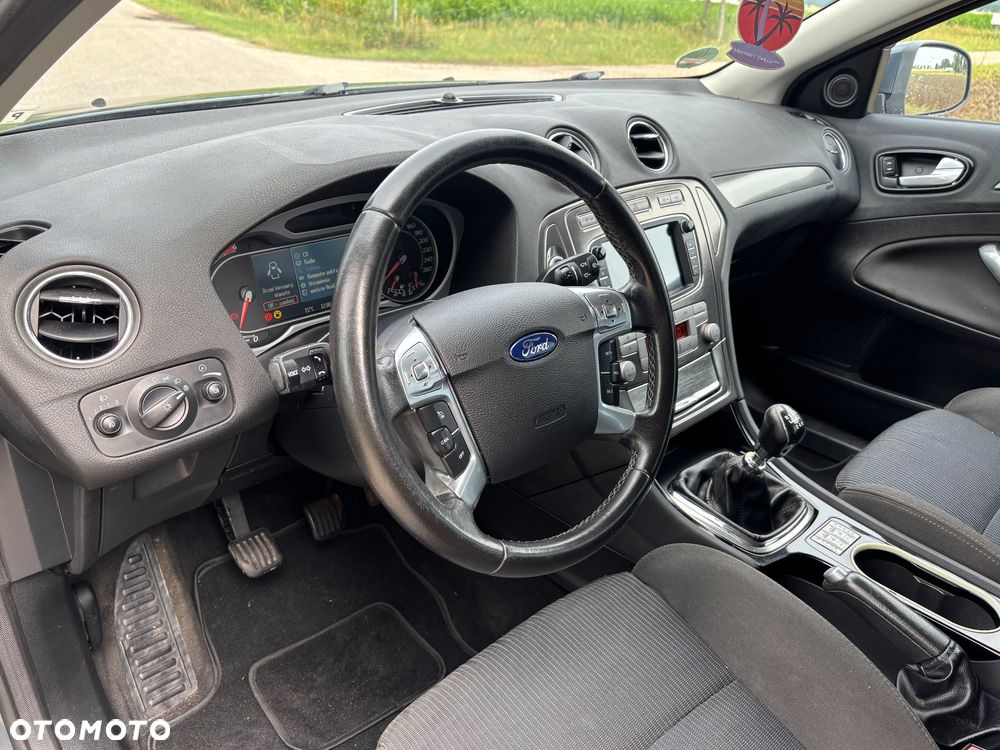 Ford Mondeo 2.0 TDCi Business Edition - 28