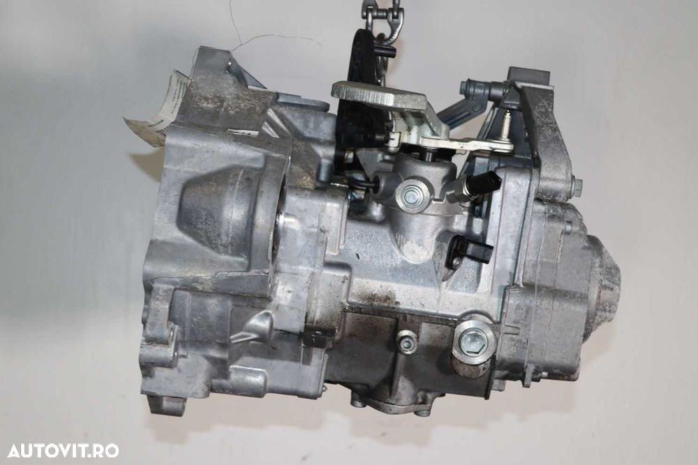 Cutie de viteze VW T-Roc; 1.6 TDI; TKK; 6 Trepte; Start/Stop - 3