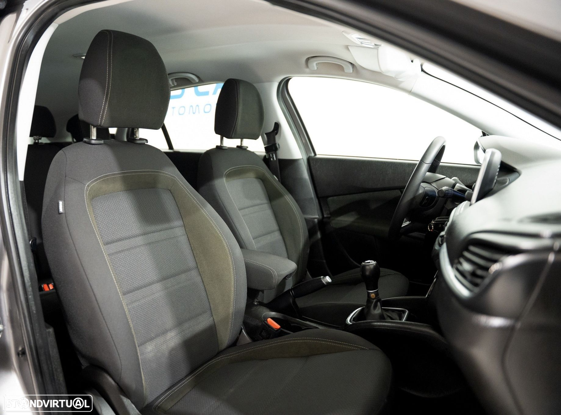 Fiat Tipo Station Wagon 1.3 M-Jet Lounge Tech - 14
