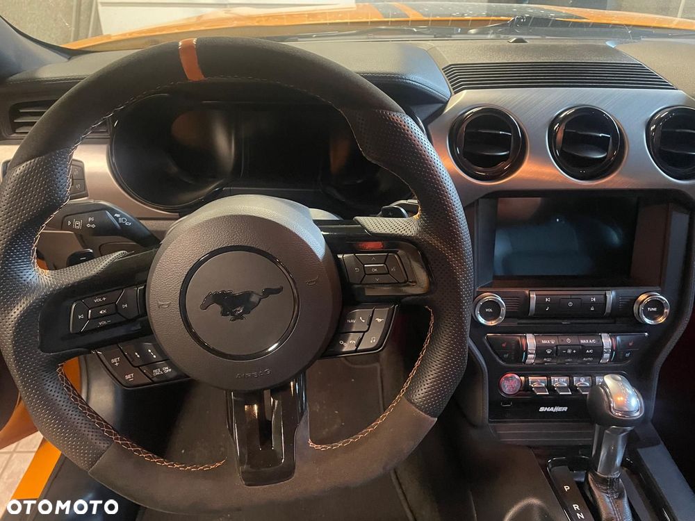 Ford Mustang - 18