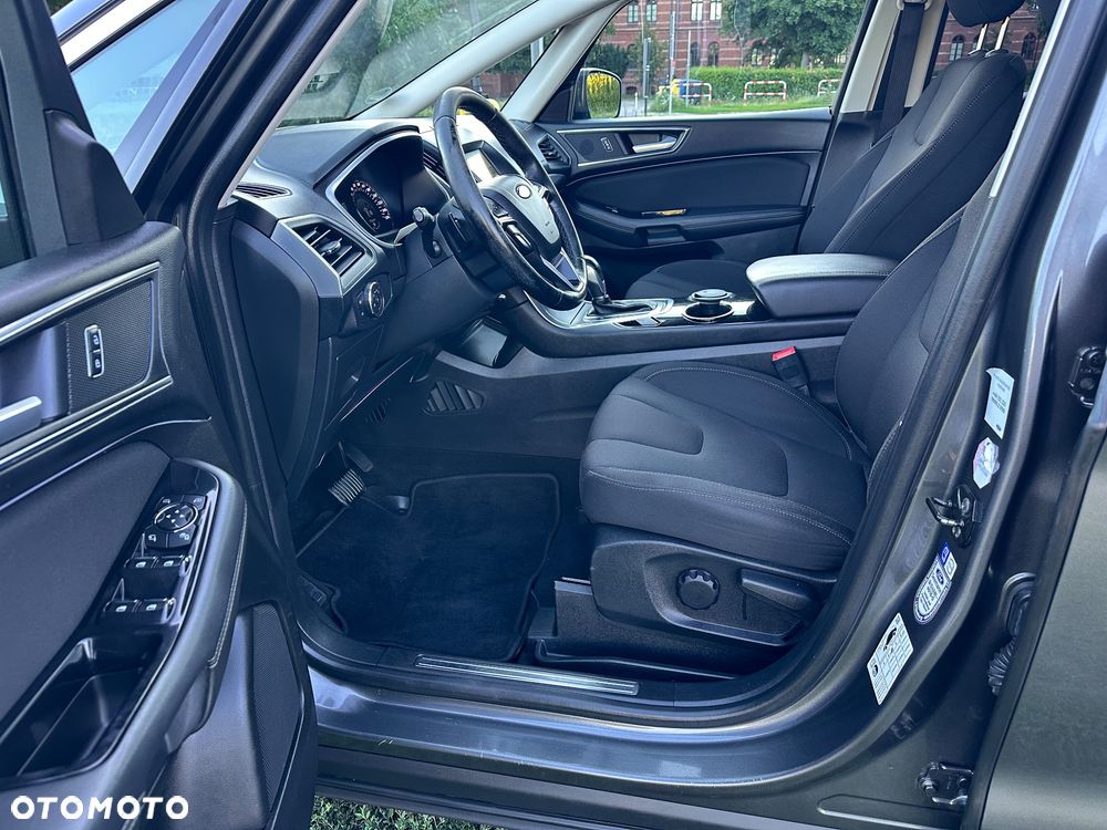 Ford S-Max 2.0 TDCi Trend - 11