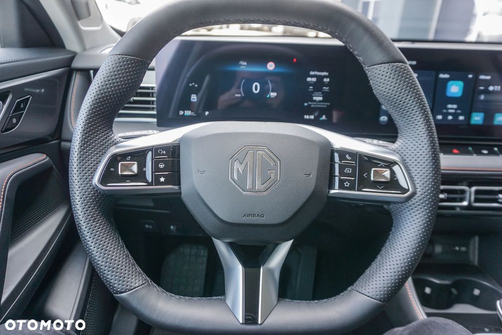 MG HS 1.5 T-GDI Excite DCT - 11