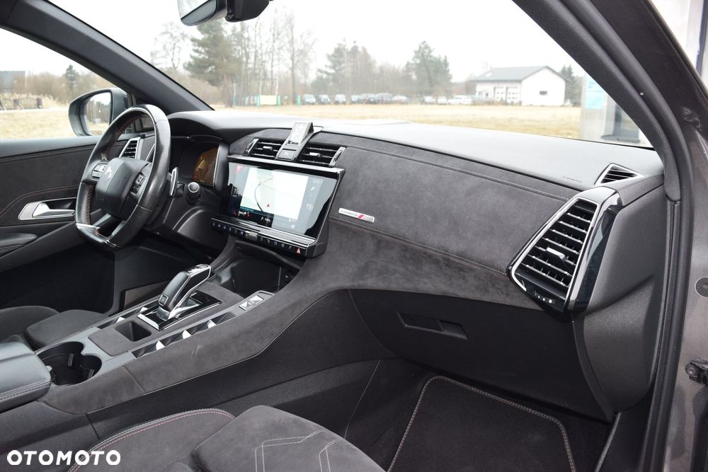 DS Automobiles DS 7 Crossback 2.0 BlueHDi Performance Line + - 21