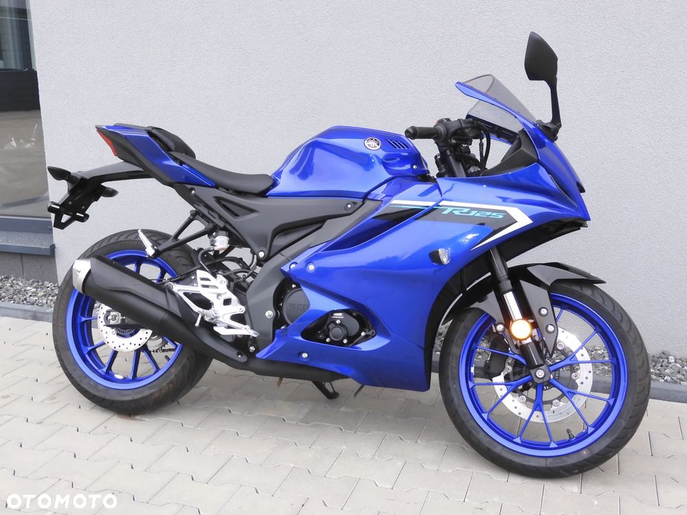 Yamaha YZF - 2