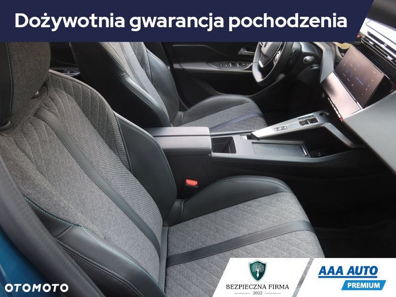Peugeot 408 - 11