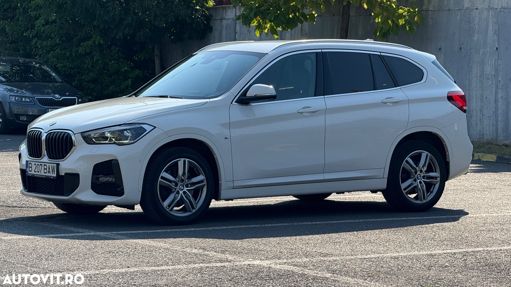 BMW X1 xDrive20d AT - 3