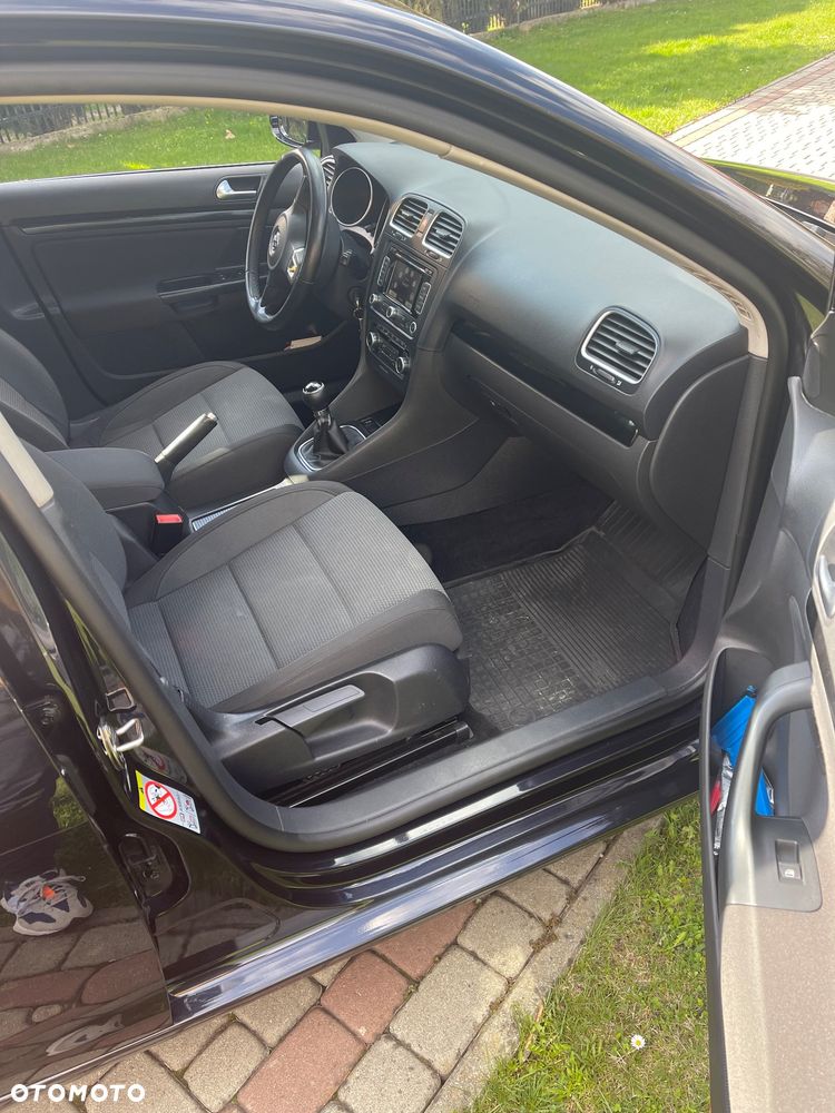 Volkswagen Golf - 12