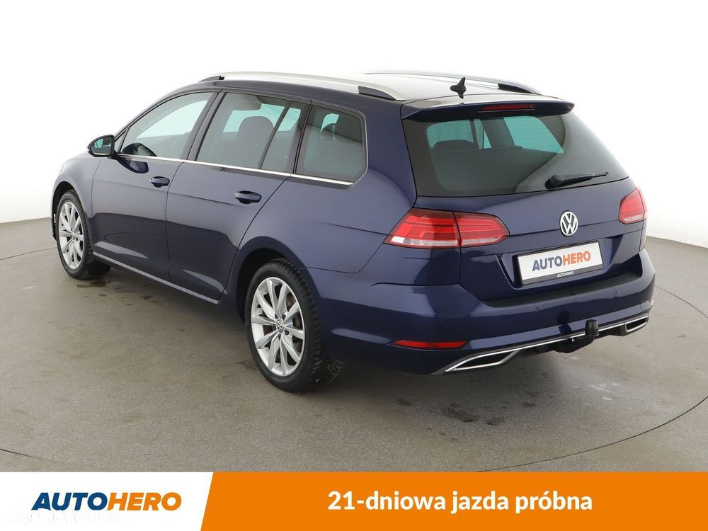 Volkswagen Golf - 4