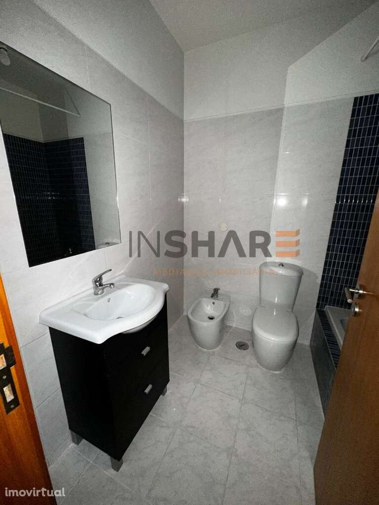 Apartamento T1 Mobilado - Gualtar - Grande imagem: 3/32