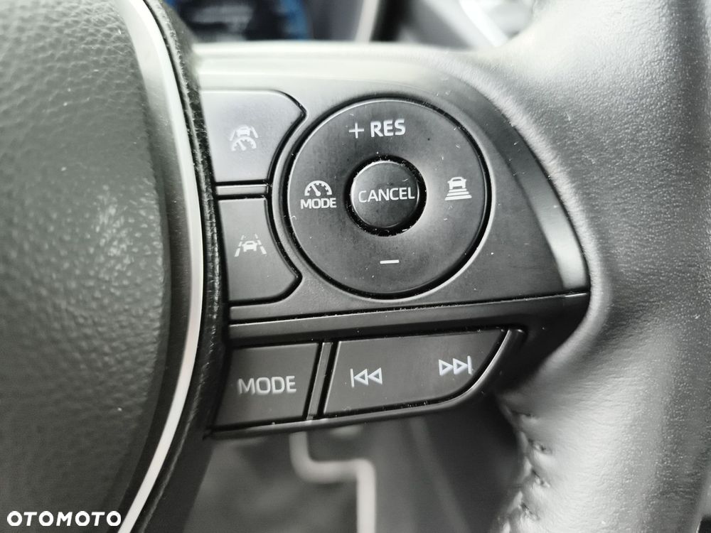 Toyota Corolla - 23