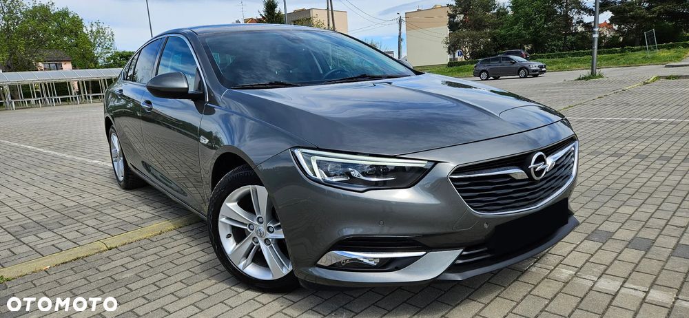 Opel Insignia 1.6 CDTI Cosmo ecoFLEX S&S - 1