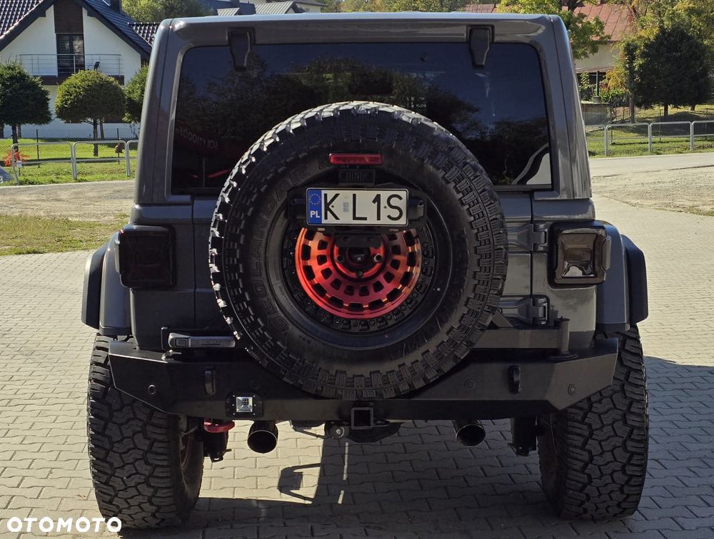 Jeep Wrangler - 5