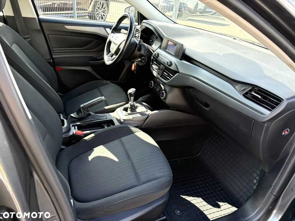 Ford Focus 1.0 EcoBoost Trend ASS - 25