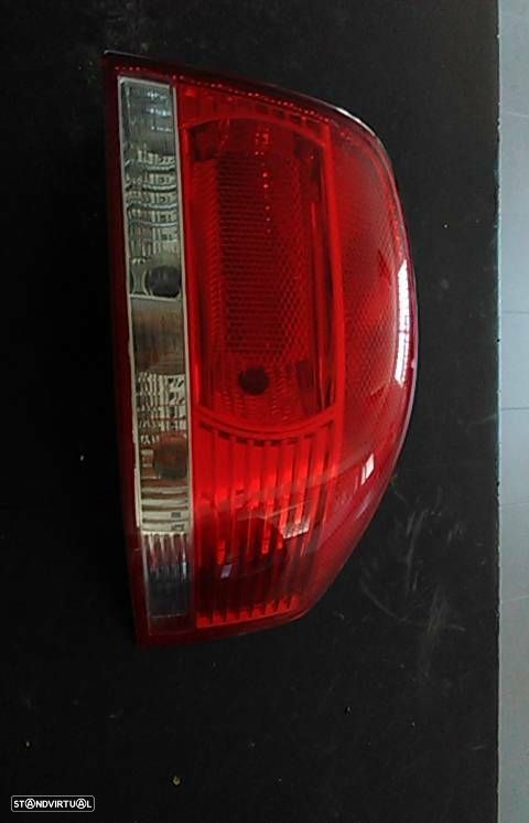 Farolim Dto Audi A3 (8P1) - 1