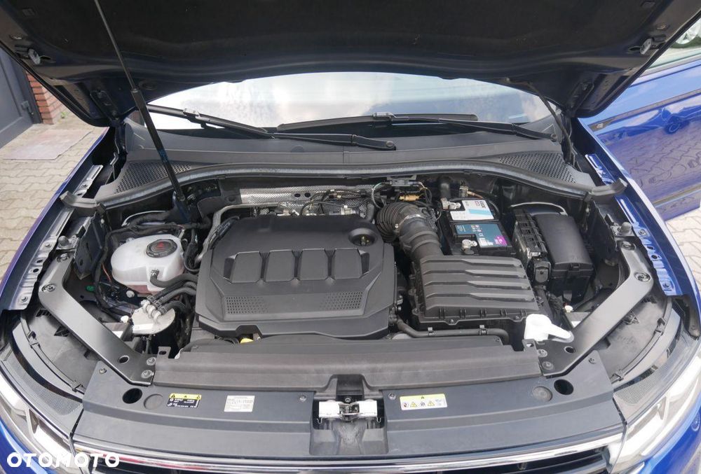 Volkswagen Tiguan 2.0 TDI SCR 4MotION DSG R-Line - 8