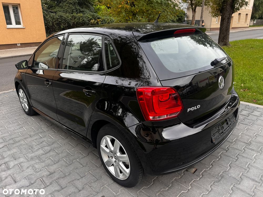 Volkswagen Polo 1.4 16V Comfortline - 19