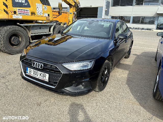 Audi A4 2.0 35 TDI S tronic MHEV Basic - 2