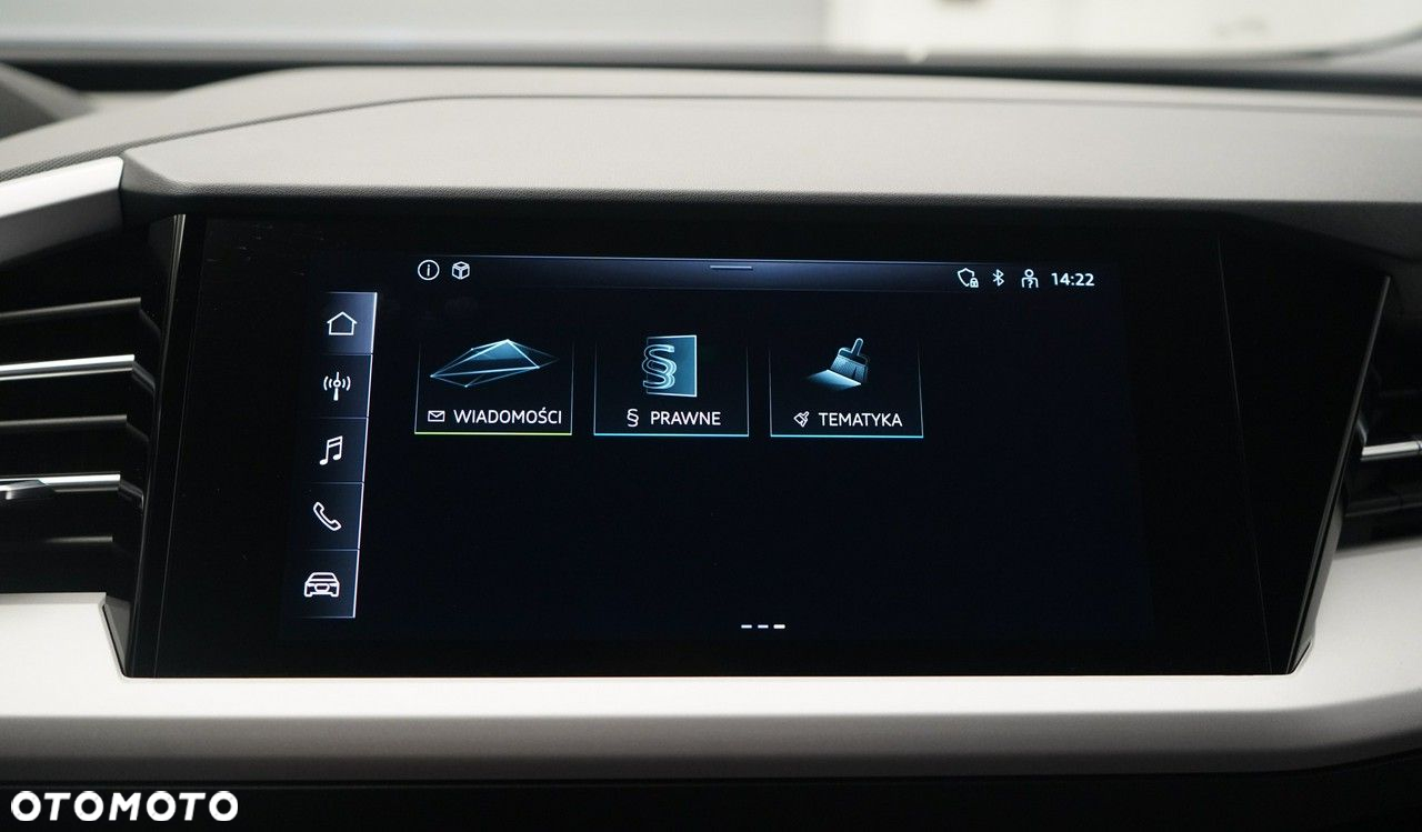 Audi Q4 - 24