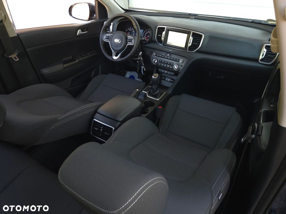 Kia Sportage 1.6 T-GDI Business Line 4WD - 30