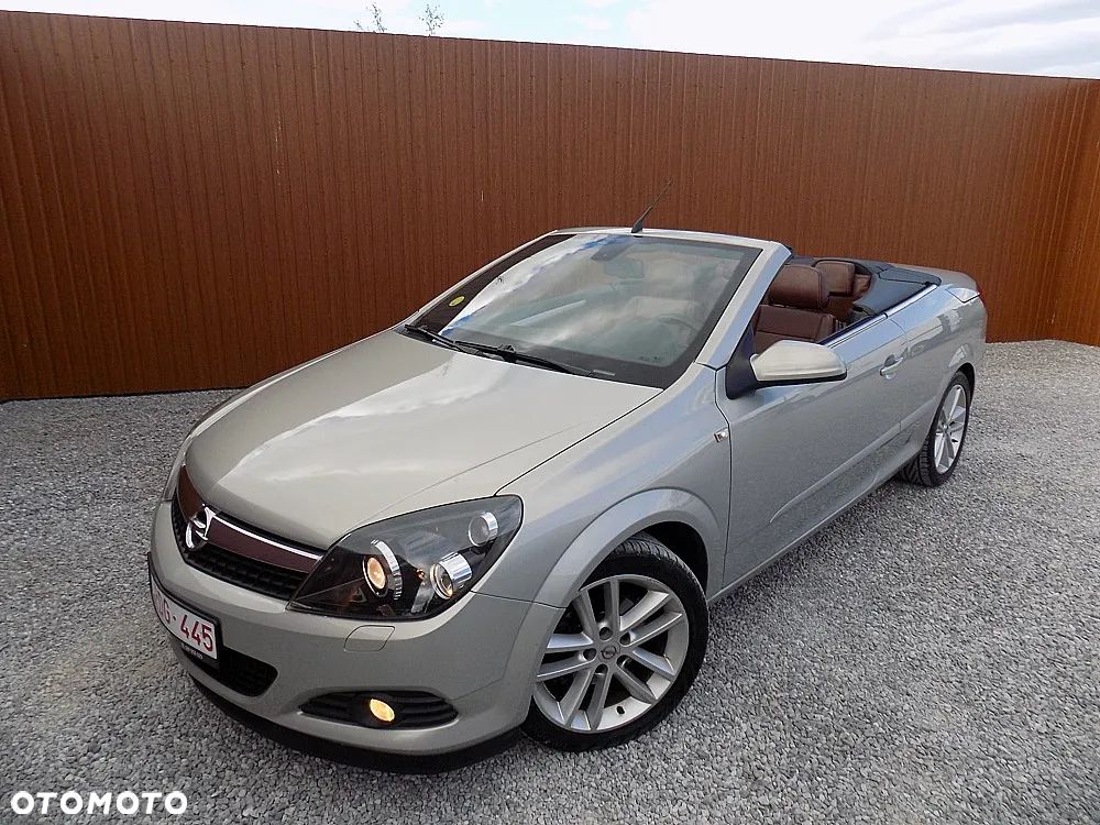 Opel Astra 1.6 Cosmo - 1