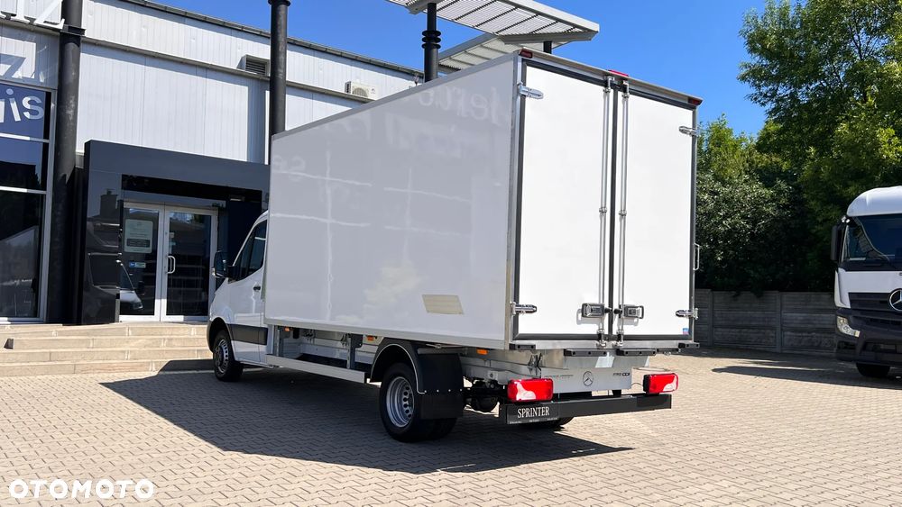 Mercedes-Benz Sprinter 519 CDI - 9