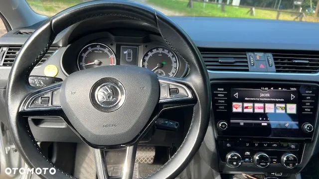 Skoda Octavia 1.4 TSI Ambition DSG - 9