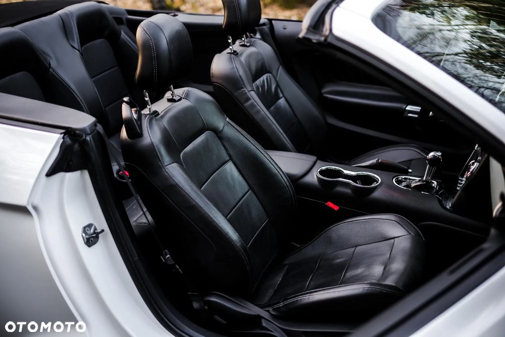 Ford Mustang Cabrio 2.3 Eco Boost - 20