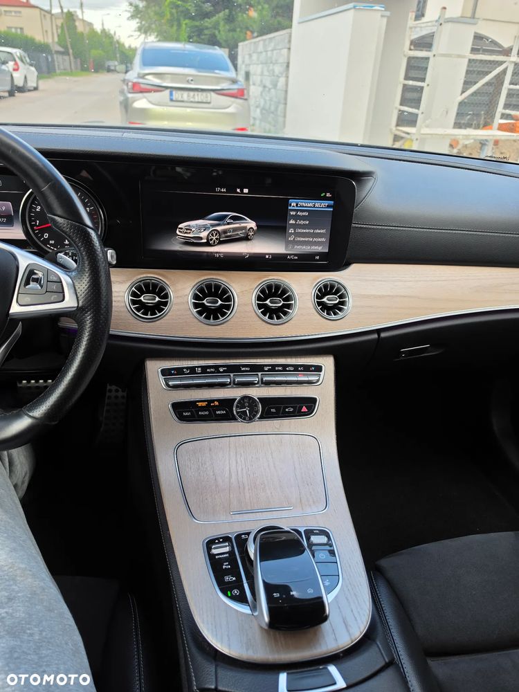 Mercedes-Benz Klasa E - 15