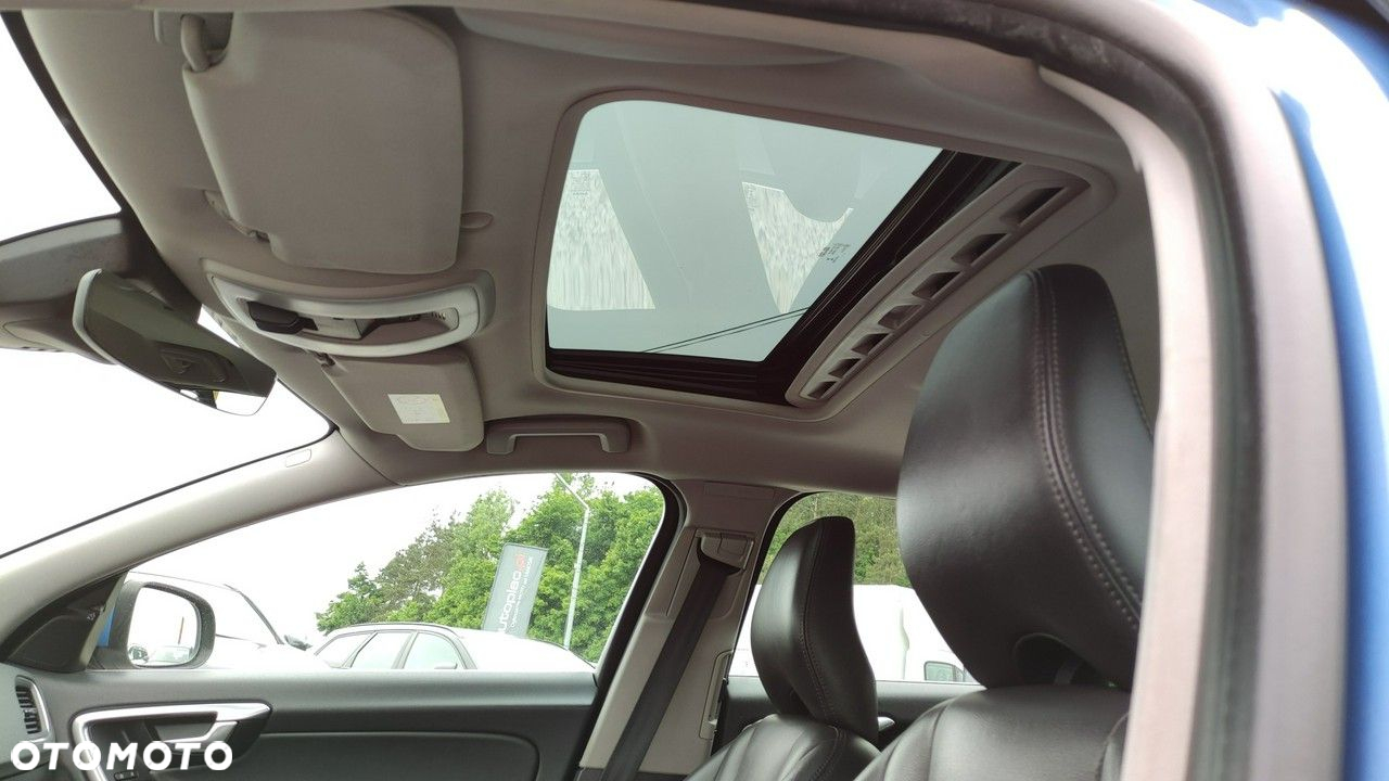 Volvo V60 - 8