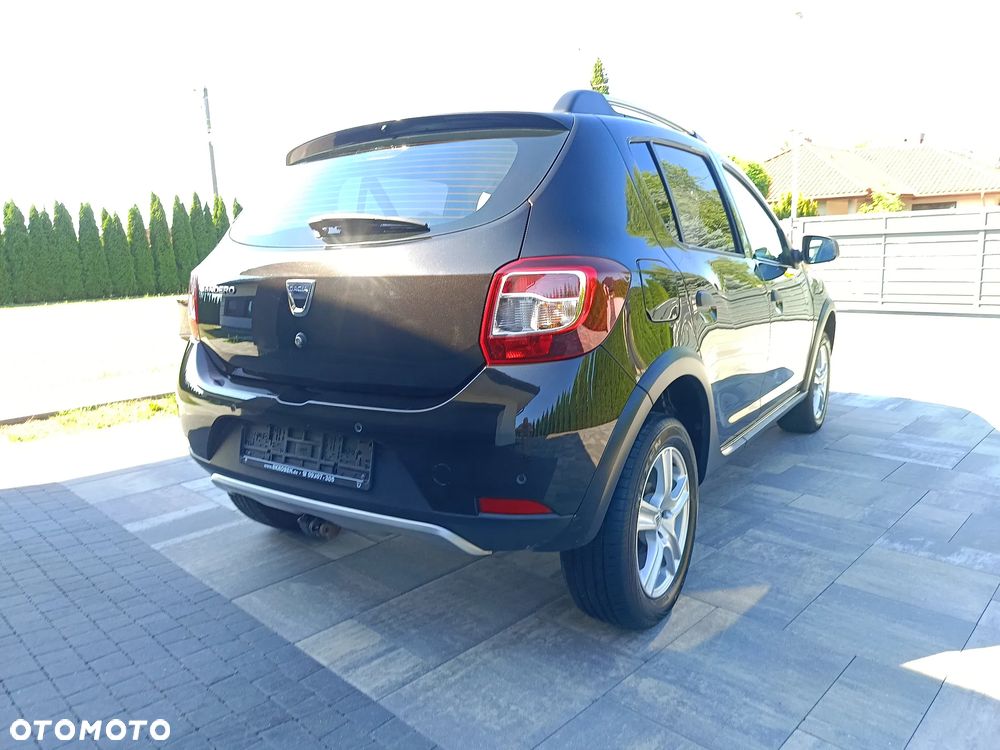 Dacia Sandero TCe 90 Celebration - 9