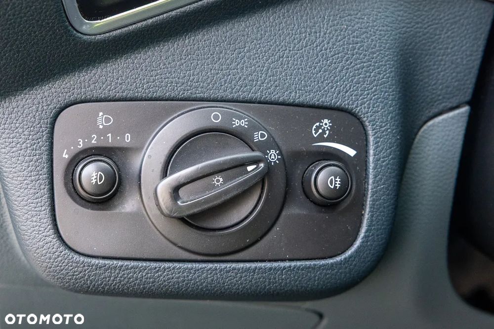 Ford Grand C-MAX 1.6 TDCi Start-Stop-System Titanium - 33