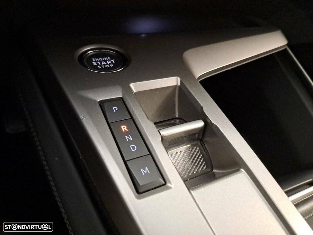 Peugeot 308 1.5 BlueHDi Allure EAT8 - 18